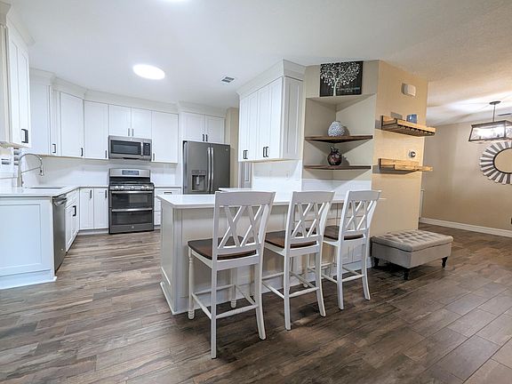 5th image of 9913 Hartwell Bridge Cir