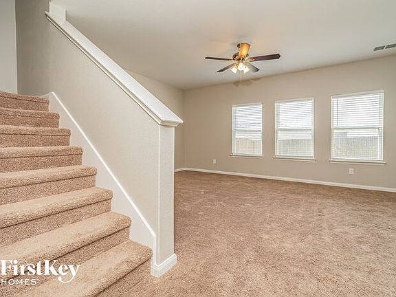 3rd image of 9015 Woodfern Dr
