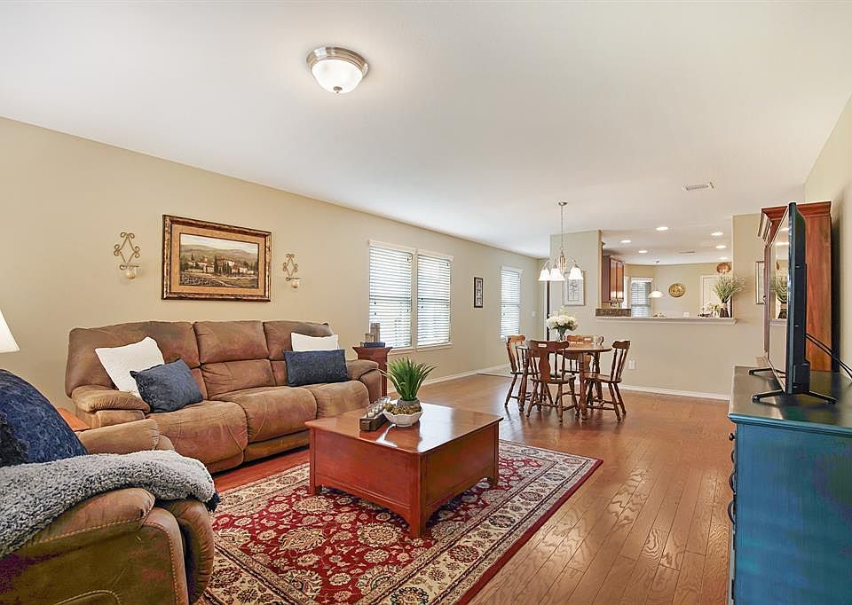 1st image of 1311 Majestic Oak