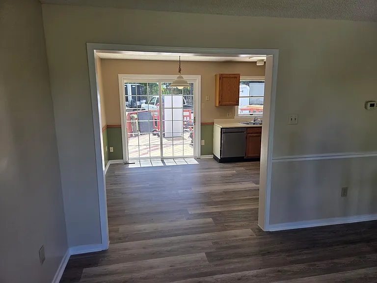 110 Woodrow Rd — Photo 10
