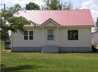 1107 E Main St, Portland, TN 37148
