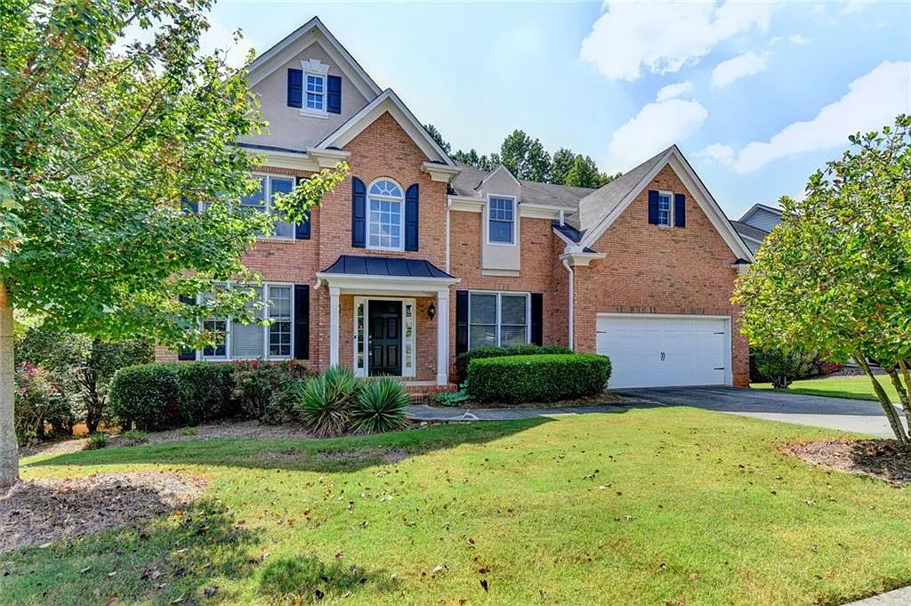 4 bed, 3.5 bath, 2770 sqft, $3,400 — Photo 4
