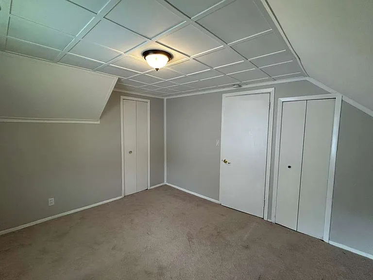 26901 Farringdon Ave — Photo 15