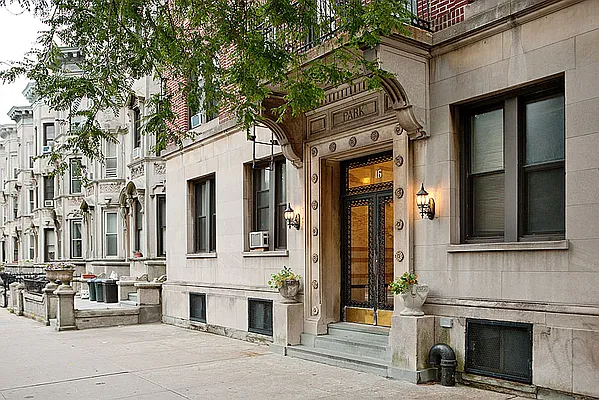 Sold by Brooklyn Real Inc | media 14