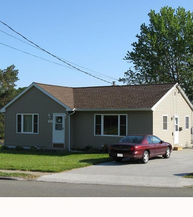 1st image of 3923 Pine Ave