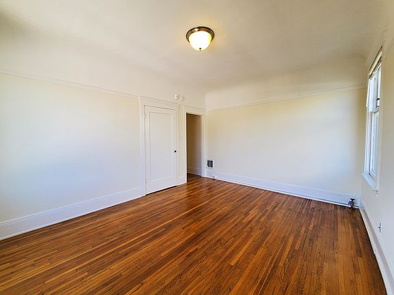 5th image of 3465 25th St APT 19