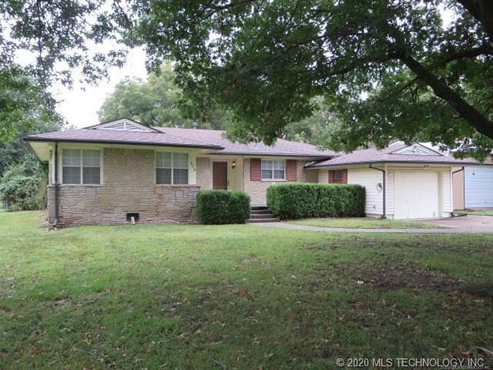1st image of 576 S 85th East Ave
