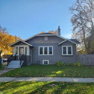 1314 12th Ave S, Fargo, ND, 58103