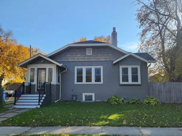1314 12th Ave S, Fargo, ND 58103