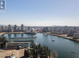 33 Smithe St #2701, Vancouver, BC V6B 0B5