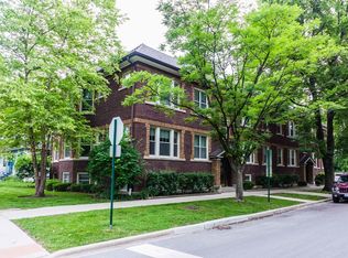 642 Adams St APT 1E, Oak Park, IL 60304