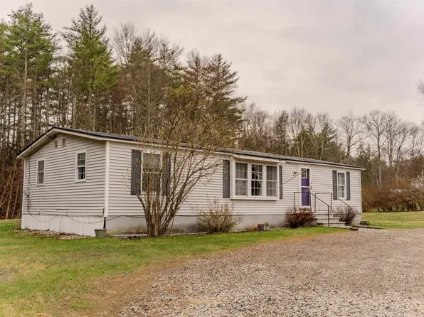 22 Brian Street, Sandown, NH 03873
