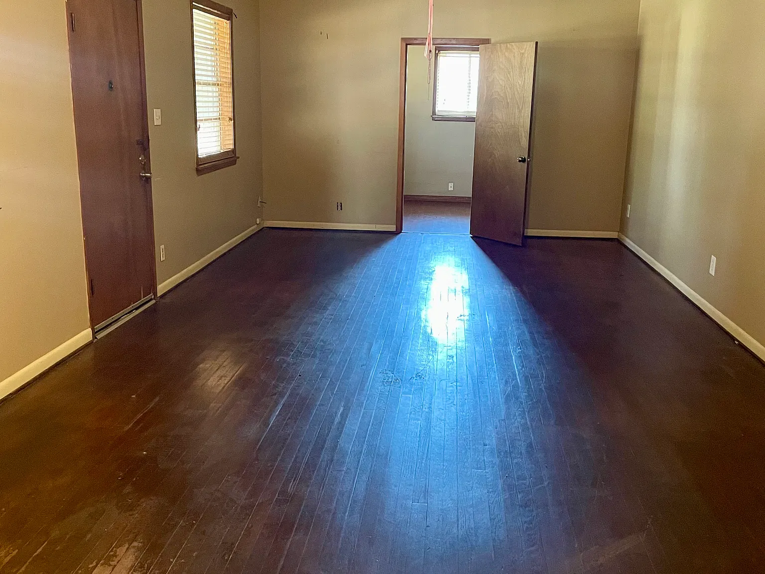 3 bed, 2.5 bath, 1800 sqft, $1,650 — Photo 4