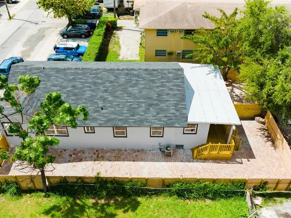 (undisclosed Address), Miami, FL 33135