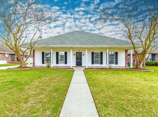 217 Windward Dr, Houma, LA 70360