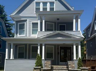 130 Hubinger St #3, New Haven, CT 06511