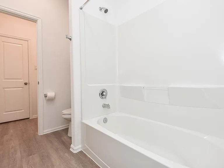 8426 Manta Ray Dr — Photo 29