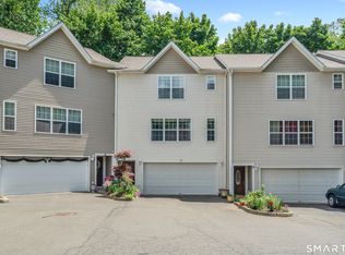 22 2nd Ave APT 5, Danbury, CT 06810