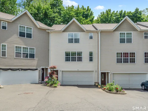 22 2nd Avenue #5, Danbury, CT 06810
