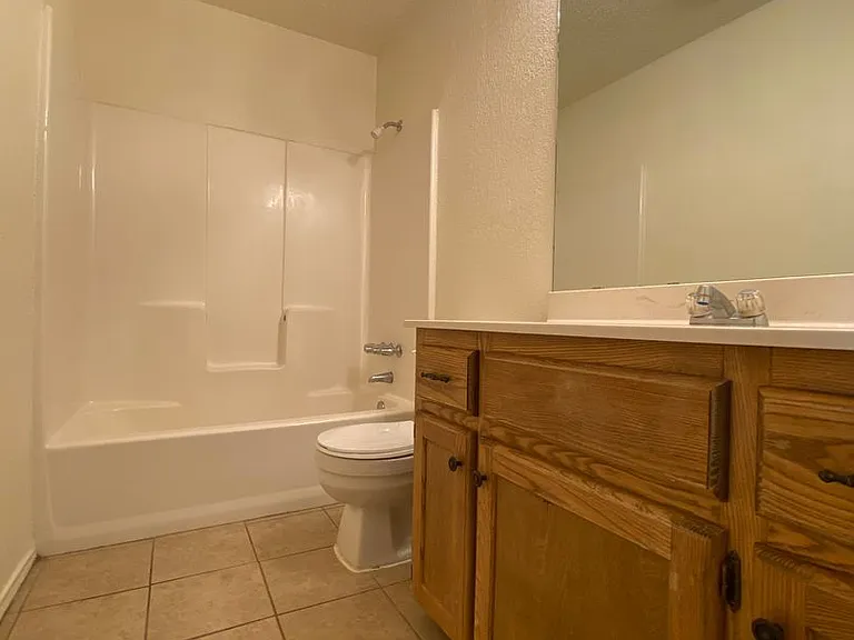 9221 Regal Dr — Photo 10