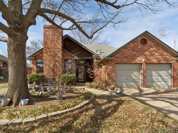 9908 N 107th East Ave, Owasso, OK 74055