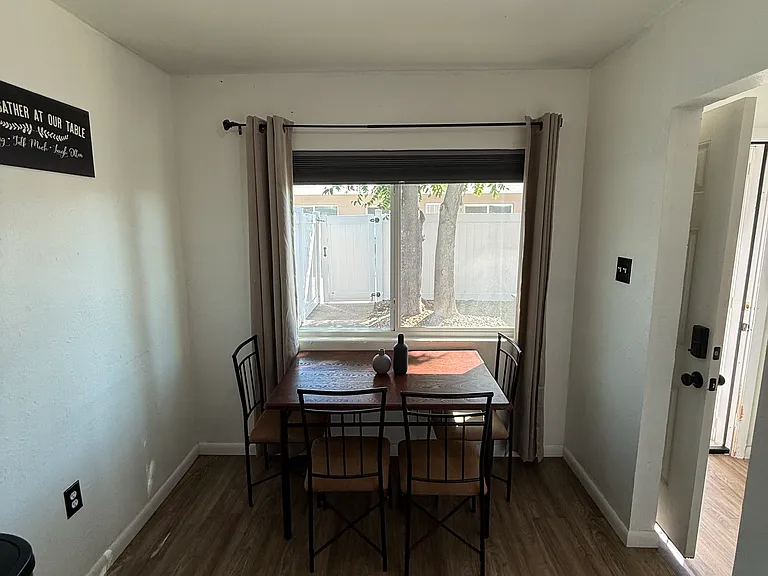 312 Charleston St NE #3 — Photo 5