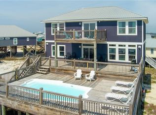 105 Quebec Ct, Dauphin Island, AL 36528