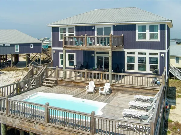 105 Quebec Ct, Dauphin Island, AL 36528