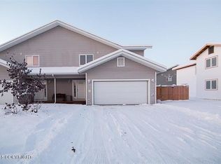 1376 D St, Fairbanks, AK 99701