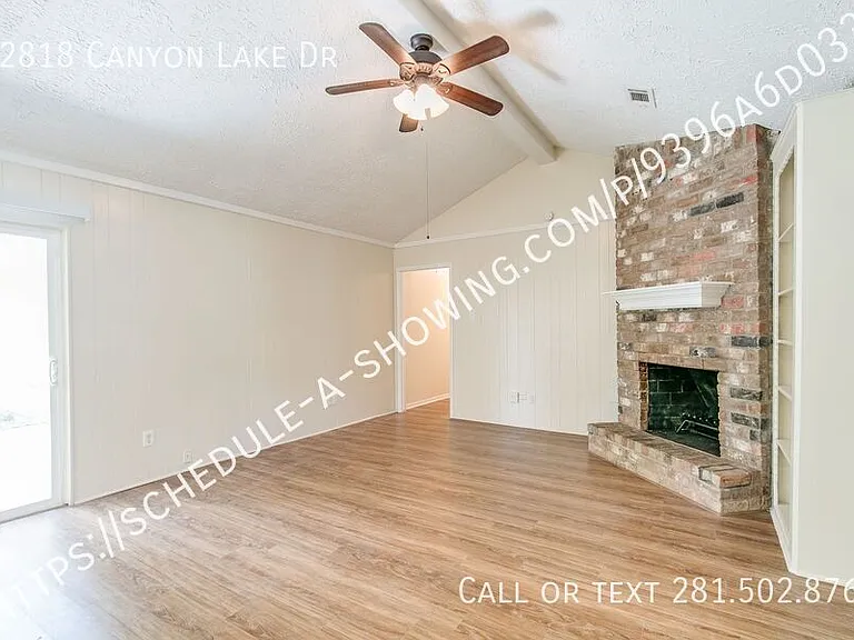22818 Canyon Lake Dr — Photo 3