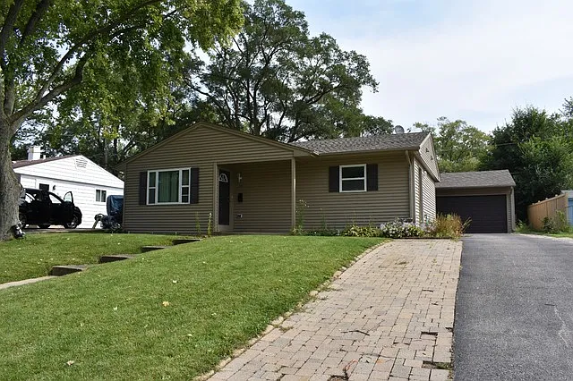 17 Aspen Ln photo 1