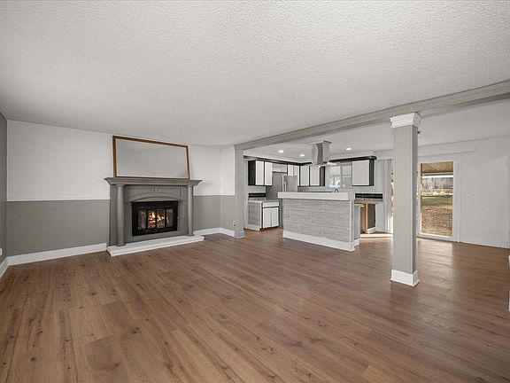3rd image of 14612 E 8th Ave