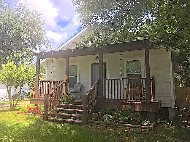 1st image of 1034 E 24th Ave