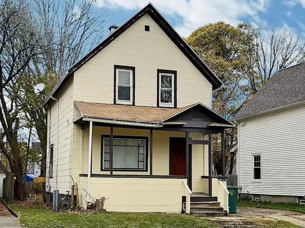 140 Hazelwood Ter, Rochester, NY 14609