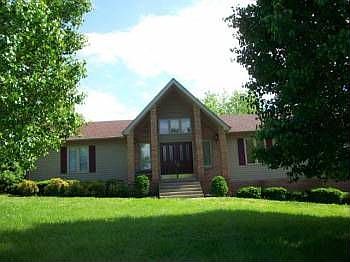1st image of 2852 Francis Ln