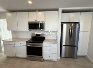 380 Main St #3T, Everett, MA 02149