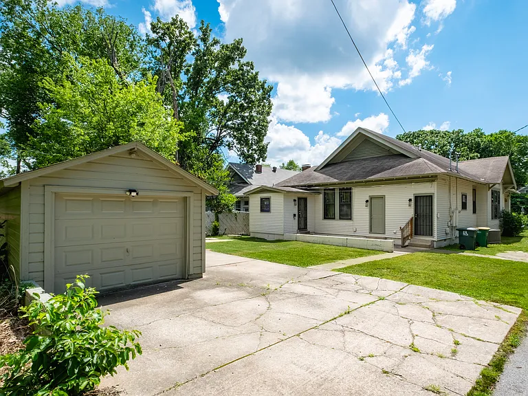 401 Johnson St #A — Photo 21