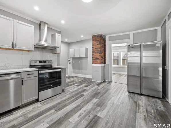 31 Van Orman St #2, Oakville, CT 06779