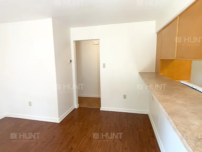 112 Alabama Dr — Photo 9