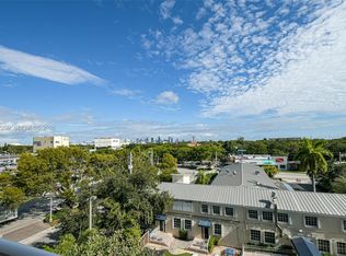 Villaggio In The Grove, Miami, FL 33133