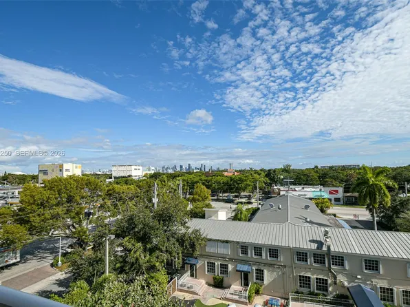 2740 SW 28th Ter APT 603, Miami, FL 33133