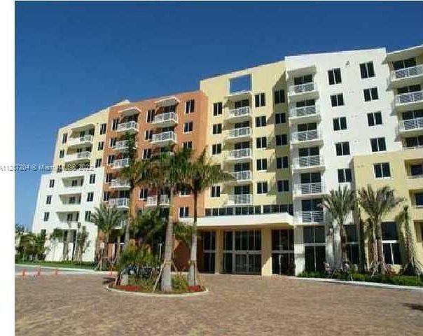 1st image of 2775 NE 187th St APT 308