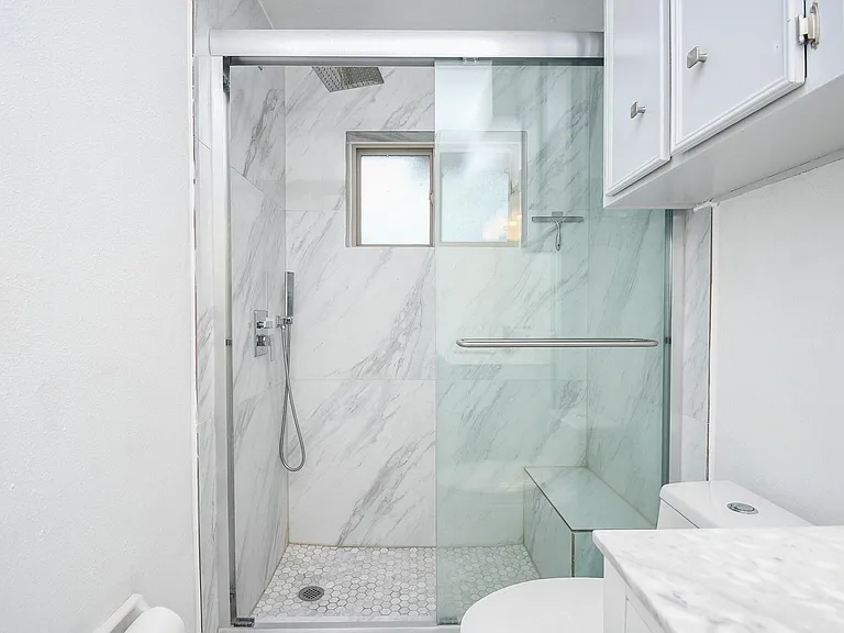 11915 N Hanworth Dr — Photo 27