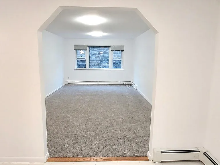 125 Washington Ave N — Photo 4