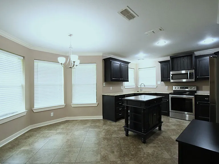 5999 Walnut Hill Dr — Photo 11