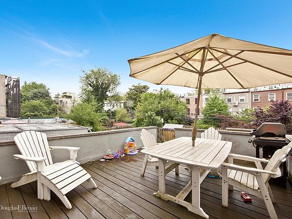 2nd image of 391 Degraw St #2