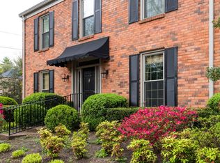 2715 Abbott Martin Rd, Nashville, TN 37215