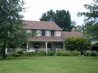 7 Braunview Way, Orchard Park, NY 14127