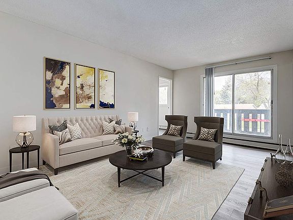 3rd image of 1020 Matheson Dr