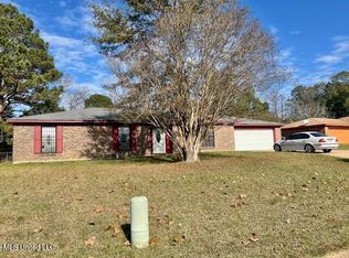 1946 Oakwood Pl, Jackson, MS